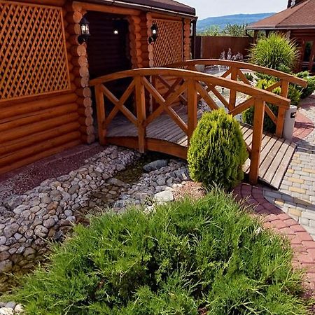 Візит Hotel Bushtyno Exterior foto
