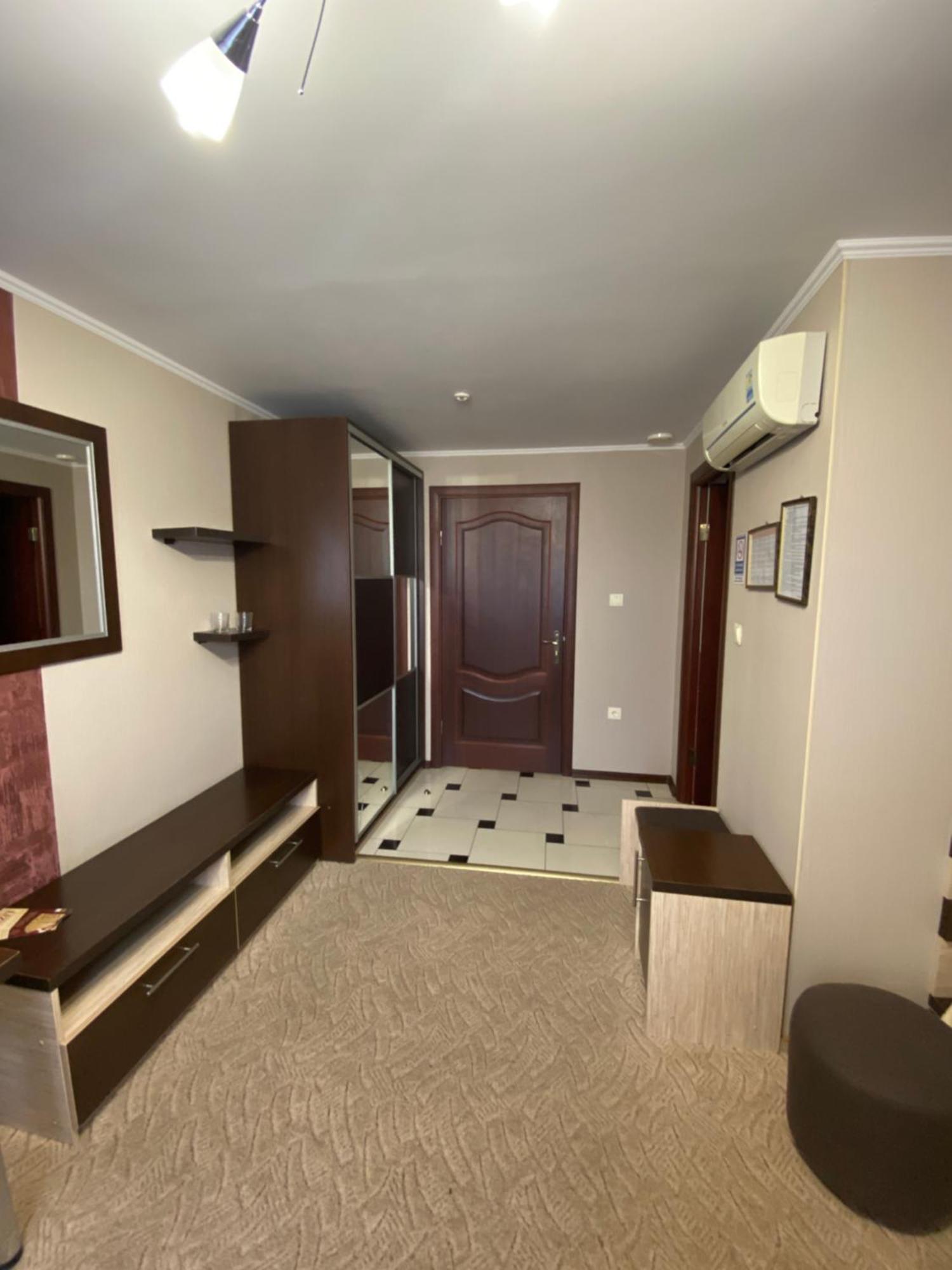 Візит Hotel Bushtyno Exterior foto